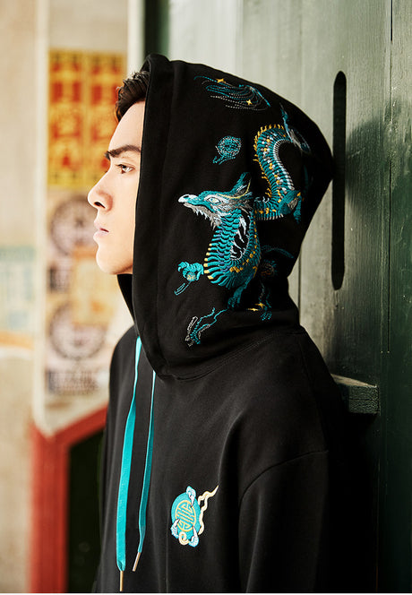 Hooded sweatshirt with embroidery Shopway.