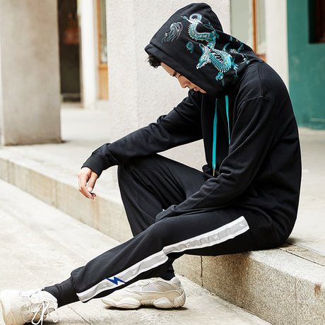 Hooded sweatshirt with embroidery Shopway.