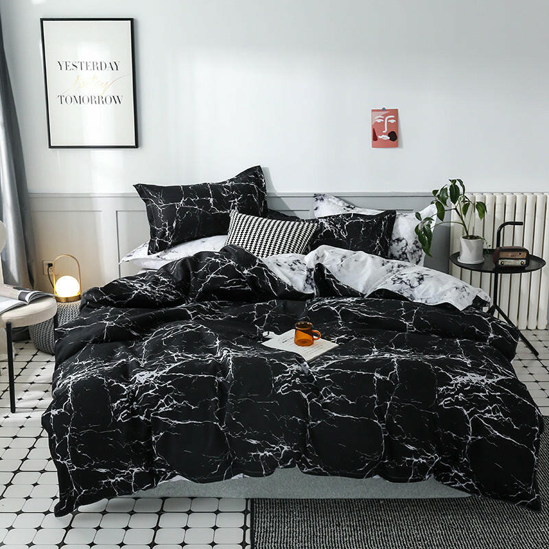 Three or four sets of bedding - Shopway
